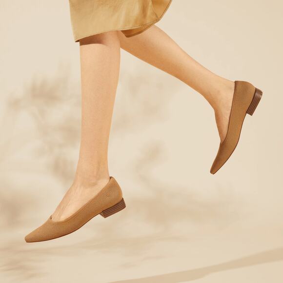Vivaia Mini Square-Toe Flats Kathleen in Nutmeg Brown Tan Size 40 10 NWT - Picture 1 of 8